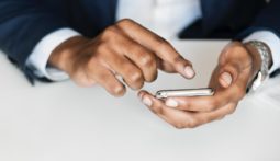 CÓMO CONTRATAR UN SEGURO DE SALUD ONLINE EN ISALUD.COM