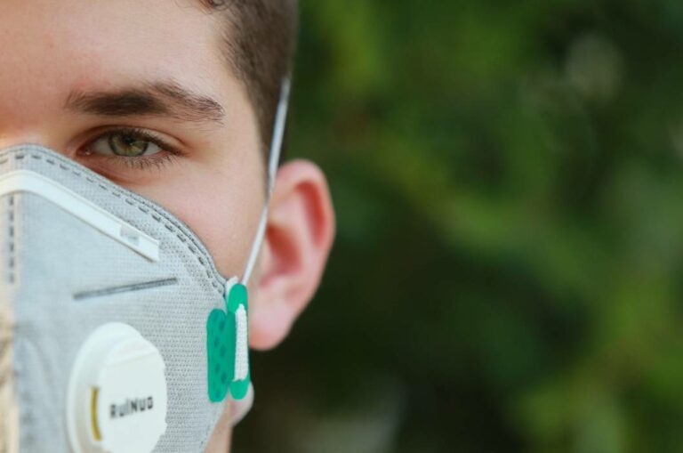Los síntomas menos conocidos del coronovirus que también hay que vigilar
